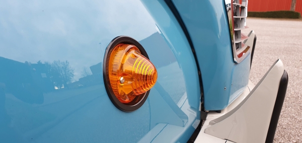 Blinker vorne rechts (komplett inkl. Halterung & Fassung), 2CV / AK